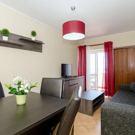 Ocean View 1 Bed Flat Apartment Quarteira